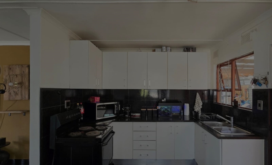 3 Bedroom Property for Sale in Nahoon Valley Park Eastern Cape